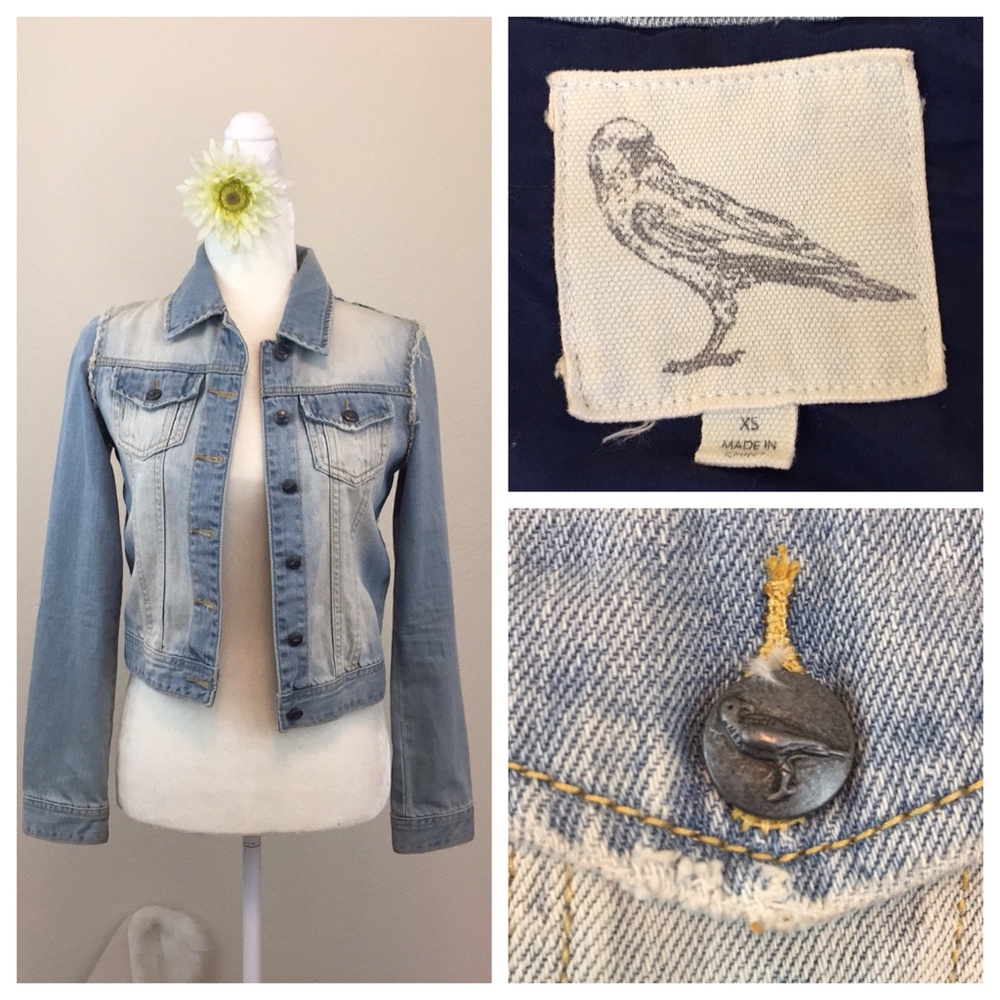 z supply Distress Denim Jacket 100% Cotton size XS